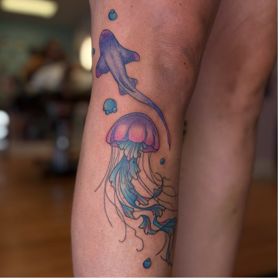 Colour jellyfish and shark leg piece
